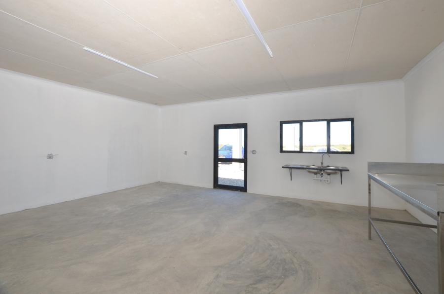 10 Bedroom Property for Sale in Hartebeesfontein Western Cape